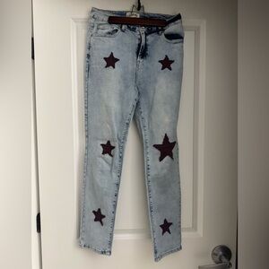 Listicle Star-Patch Light Blue Jeans